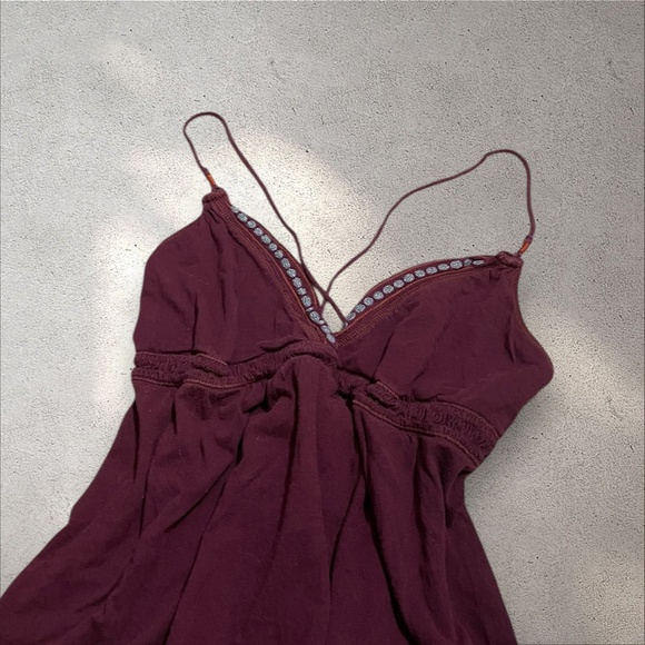 Gilly Hicks Maroon Deep V Strappy Camisole - Picture 5 of 8